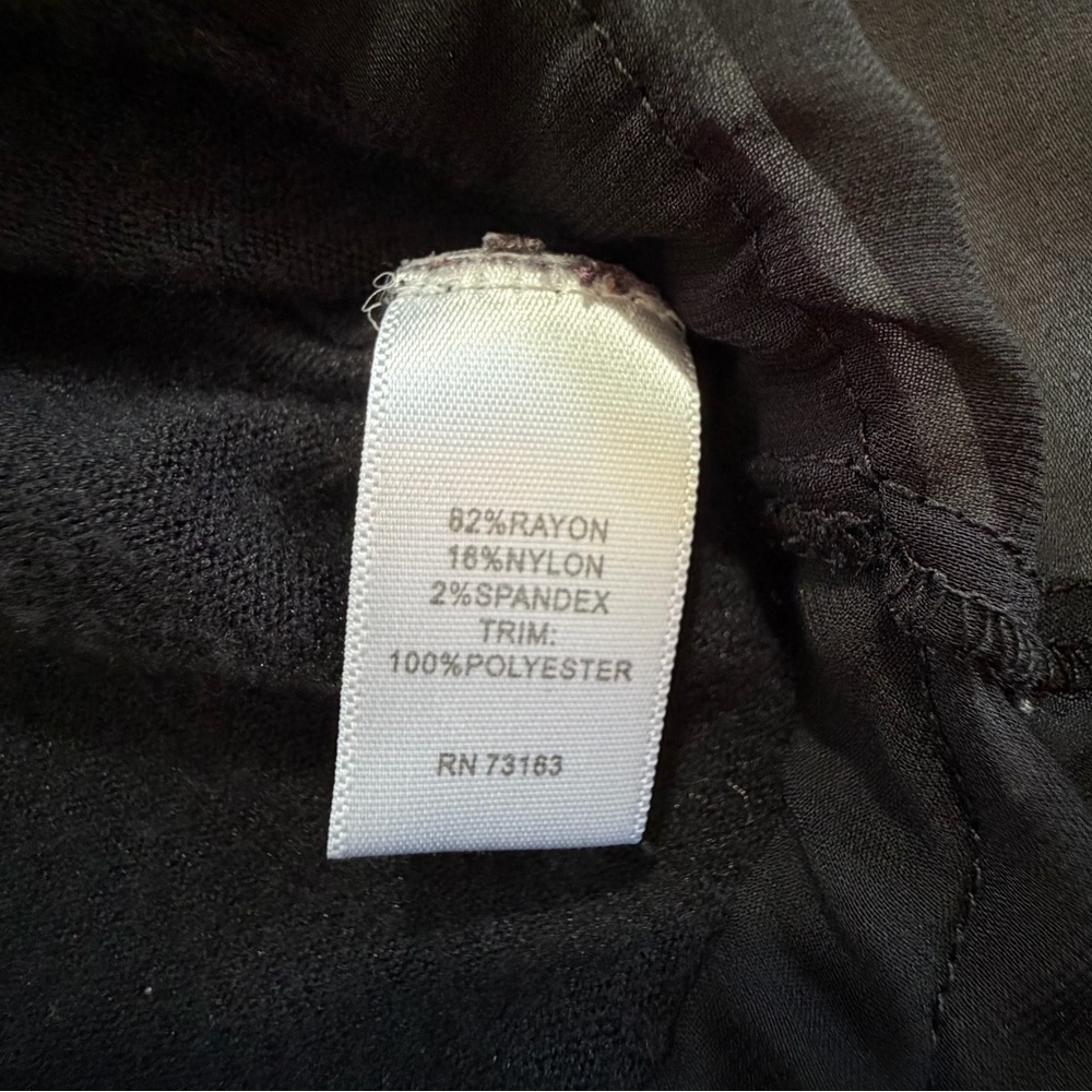 Cupio black top tunic size L sheer hem - Picture 6 of 10